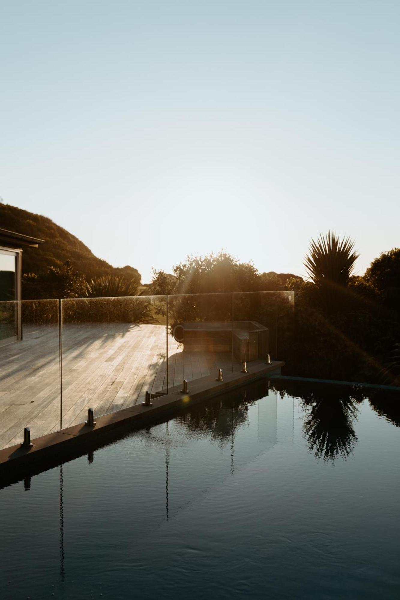 Te Whaanga Retreat & Spa 라글란 외부 사진