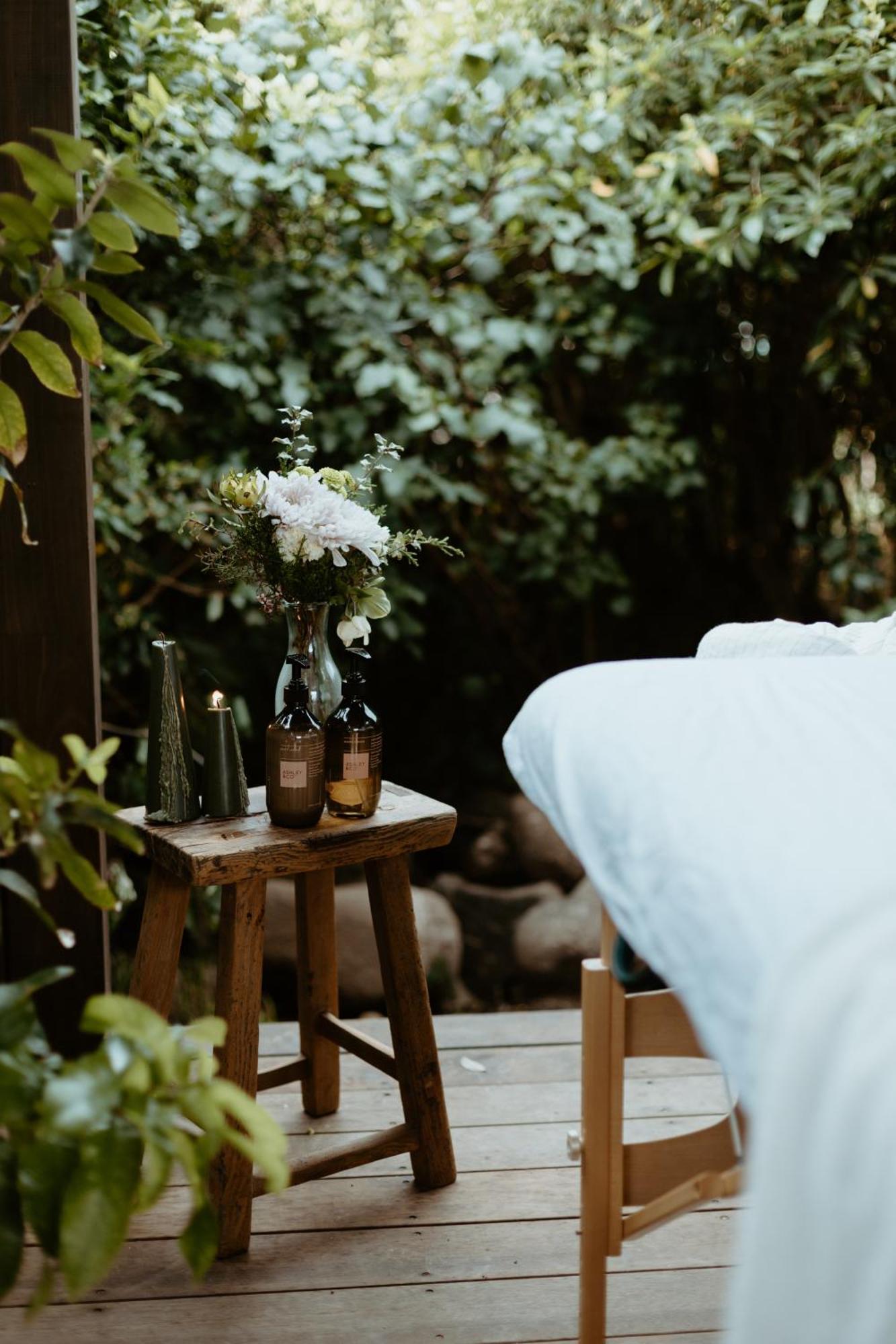 Te Whaanga Retreat & Spa 라글란 외부 사진